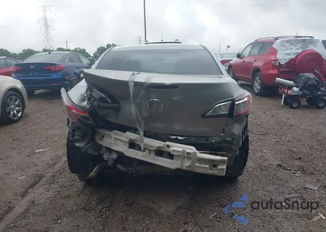 2013 Mazda Mazda3 I Sv z USA, uszkodzony, nr VIN JM1BL1TF2D1761375